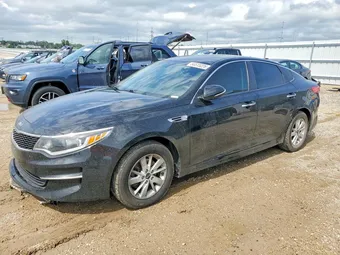 2017 Kia Optima 5XXGT4L3XHG165731