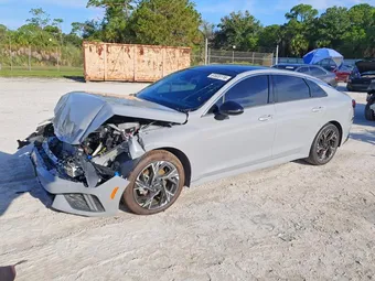 2025 Kia K5 KNAG64J79S5298518