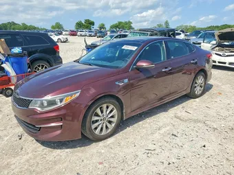 2017 Kia Optima 5XXGU4L35HG168307