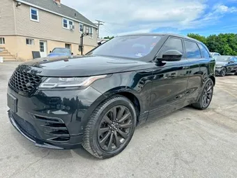 2018 Land Rover SALYL2RV1JA720710