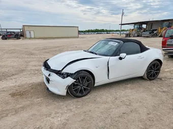 2025 Mazda MX-5 Miata JM1NDAD75S0659010