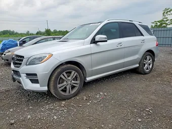 2015 Mercedes-Benz M-Class 4JGDA2EB5FA569042