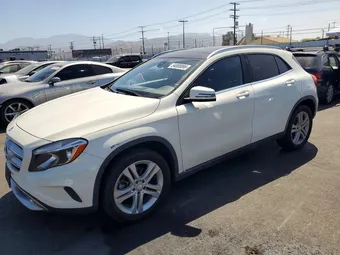 2017 Mercedes-Benz GLA-Class WDCTG4GB8HJ328807