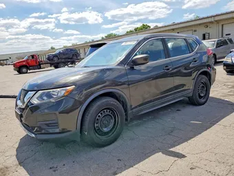 2017 Nissan Rogue KNMAT2MV6HP571427
