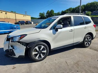 2018 Subaru Forester JF2SJAJC3JH583401