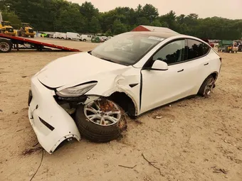 2022 Tesla Model Y 7SAYGDEE5NF491431