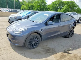 2023 Tesla Model Y 7SAYGDEE2PA175887