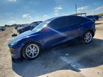 2023 Tesla Model Y 7SAYGDEEXPA068232