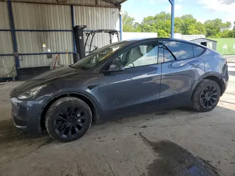 2023 Tesla Model Y 7SAYGDEE4PA157388