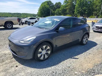 2021 Tesla Model Y Long 5YJYGDEE1MF140656