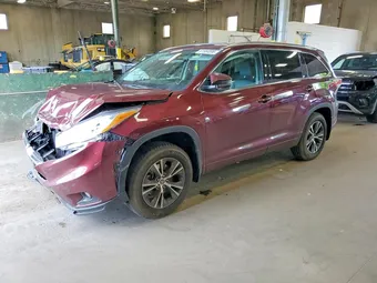 2016 Toyota Highlander 5TDJKRFHXGS255424