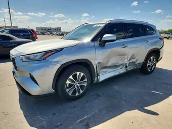 2020 Toyota Highlander Hybrid 5TDGARAH2LS500215