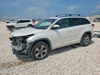 2019 Toyota Highlander 5TDDZRFH2KS950689
