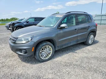 2016 Volkswagen Tiguan WVGJV7AX3GW586304