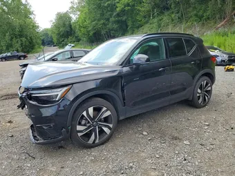 2024 Volvo XC40 YV4L12UM8R2379914