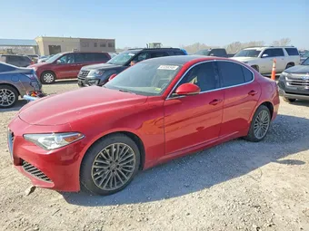 2017 Alfa Romeo ZARFAEEN3H7537365
