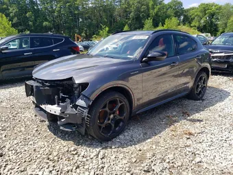 2022 Alfa Romeo ZASPAKBNXN7D44389