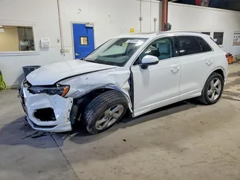 2019 Audi Q3 WA1AECF37K1076623