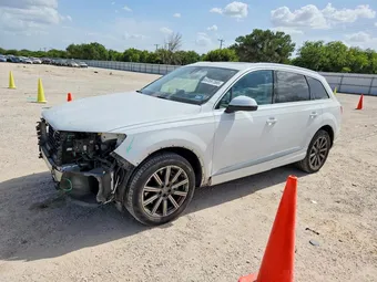 2018 Audi Q7 WA1VAAF73JD016906