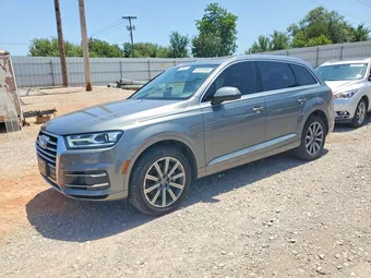 2018 Audi Q7 WA1AAAF73JD012823
