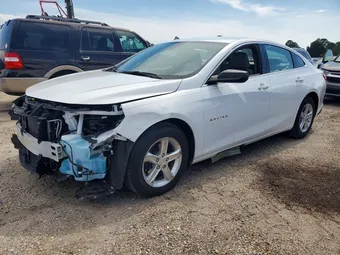 2020 Chevrolet Malibu 1G1ZB5ST5LF015237