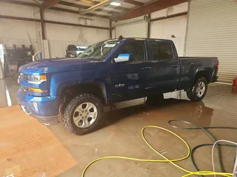 2018 Chevrolet Silverado 1500 3GCUKREC9JG415138 Lot 58713016