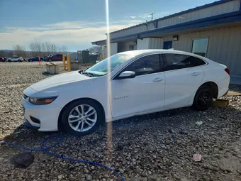 2016 Chevrolet Malibu 1G1ZE5ST9GF243237
