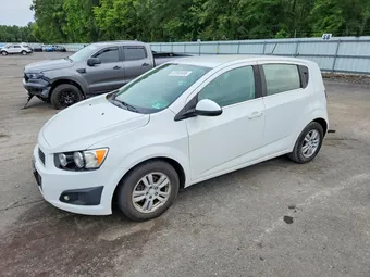 2016 Chevrolet Sonic 1G1JC6SG9G4133148