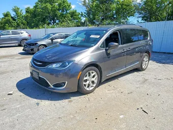 2017 Chrysler Pacifica 2C4RC1BGXHR676262 Lot 57188666
