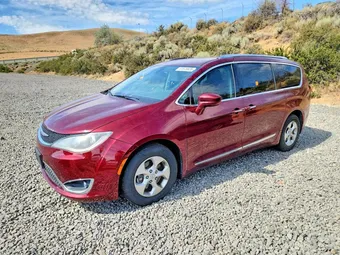 2017 Chrysler Pacifica 2C4RC1EG4HR643981 Lot 61579926