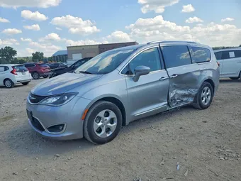 2017 Chrysler Pacifica 2C4RC1EGXHR628191 Lot 59986806