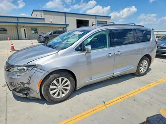 2017 Chrysler Pacifica 2C4RC1BG9HR593986 Lot 59136706