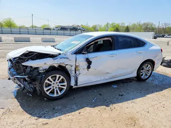 2015 Chrysler 200 1C3CCCAGXFN516383