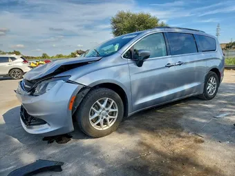 2020 Chrysler Voyager 2C4RC1DG9LR151604