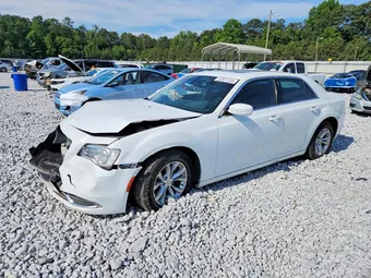 2015 Chrysler 300 2C3CCAAG1FH749209