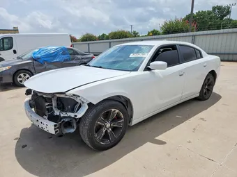 2016 Dodge Charger 2C3CDXHG0GH132455