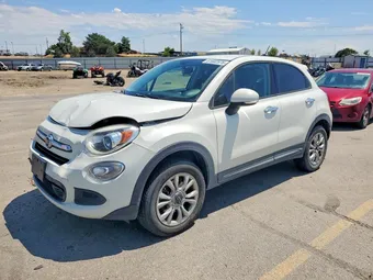 2016 Fiat 500X ZFBCFYBTXGP364402