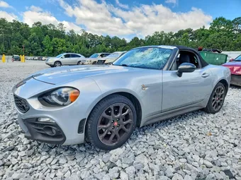 2018 Fiat 124 Spider JC1NFAEK7J0136239