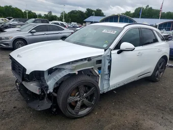 2025 Genesis GV70 5NMMCDTC8SH030131