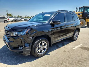 2023 Honda Passport 5FNYF8H66PB000170