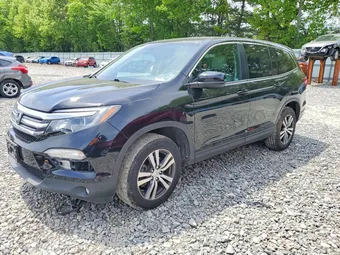 2018 Honda Pilot 5FNYF6H53JB072804