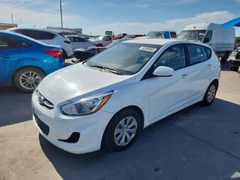 2015 Hyundai Accent KMHCT5AE7FU219739
