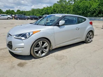 2015 Hyundai Veloster KMHTC6AD5FU232129
