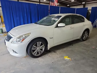 2015 Infiniti Q40 JN1CV6AR9FM524685