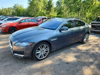 2018 Jaguar XF SAJBK4EV1JCY58562