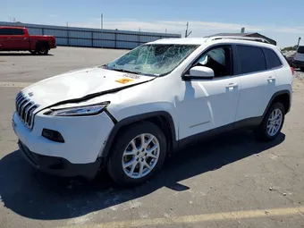 2015 Jeep Cherokee 1C4PJLCB9FW670176