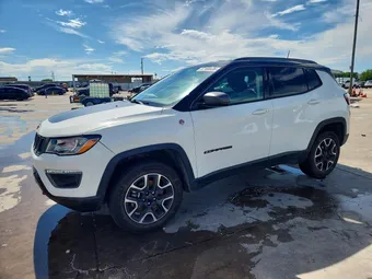 2021 Jeep Compass 3C4NJDDB5MT552222