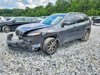 2015 Jeep Cherokee 1C4PJMCS3FW749882