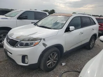 2015 Kia Sorento 5XYKTCA62FG561890