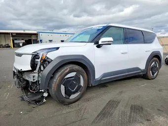 2025 Kia EV9 5XYAFFS59SG001627